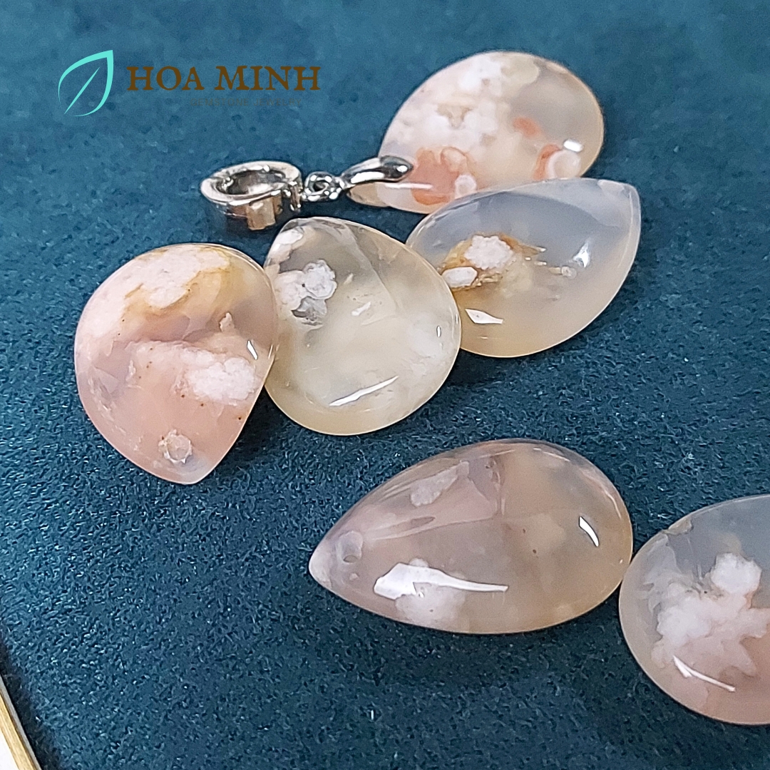 Mặt dây chuyền đá Mã Não hoa đào tự nhiên kiểu giọt nước 25x17.7mm, thời trang tài lộc không kén mệnh