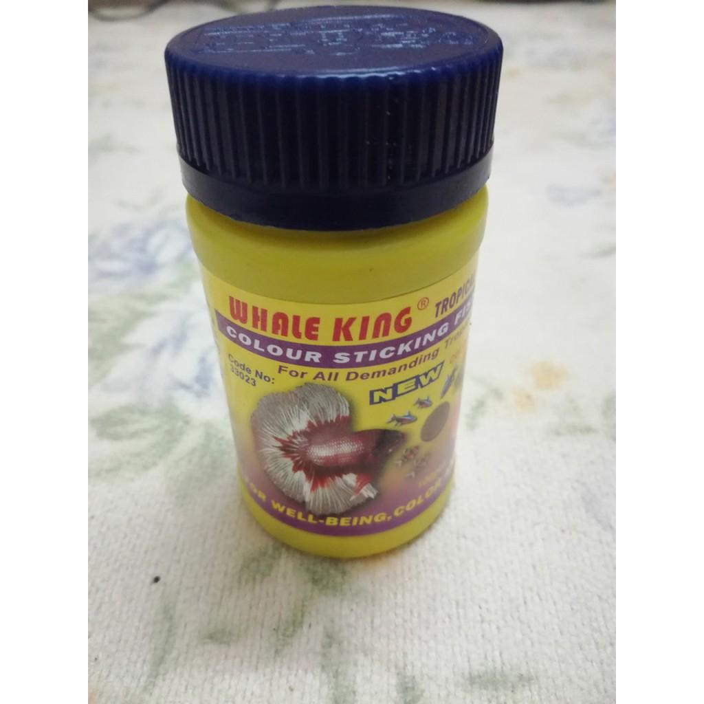 Thức ăn cá dán thành hồ
