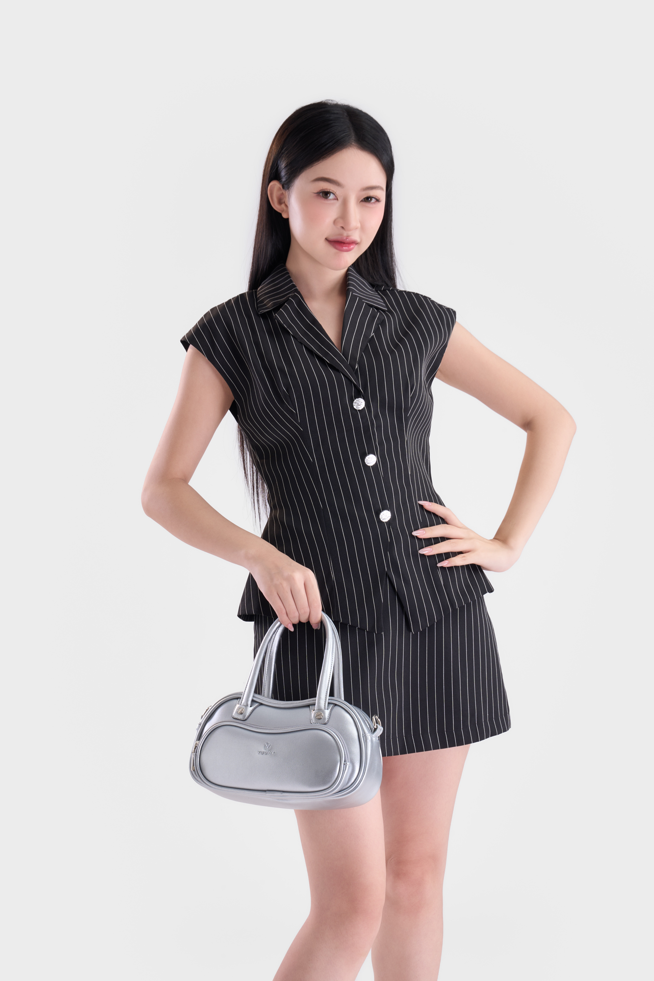 Túi Yuumy ( Thời trang nữ thiết kế dáng vòm cá tính - Túi xách da Glossy YTX88 )