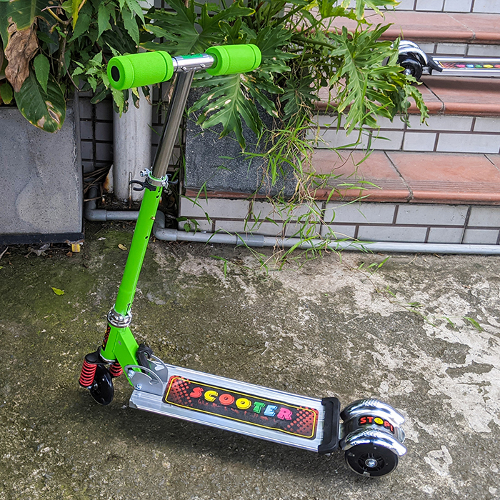 Xe trượt Scooter 3 bánh cho trẻ em Broller BABY PLAZA S886