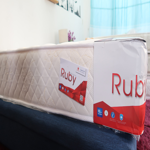 Nệm lò xo túi Ruby Vạn Thành