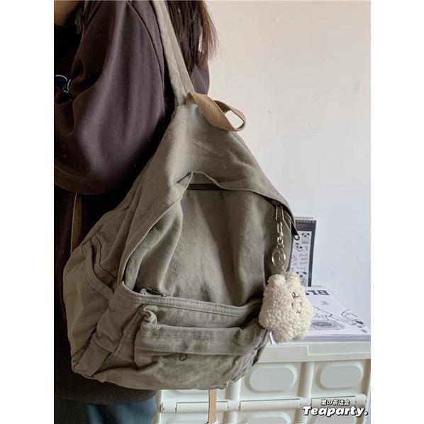 BALO VẢI CANVAS VỚI MÀU VÀ KIỂU DÁNG CỔ ĐIỂN