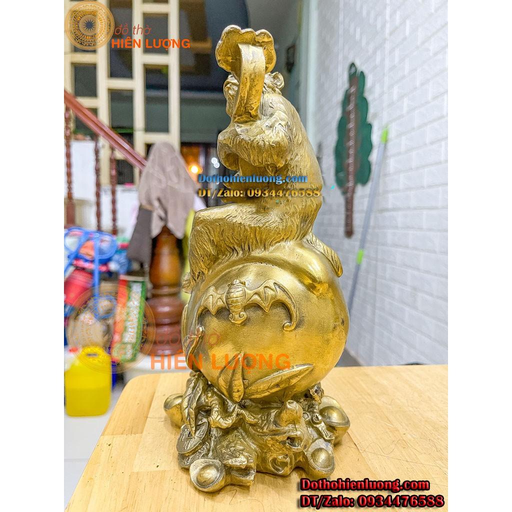 Tượng Khỉ Ngồi Trái Đào Ôm Gậy Như Ý Bằng Đồng Cao 25cm và 40cm - Tượng Đồng 12 Con Giáp