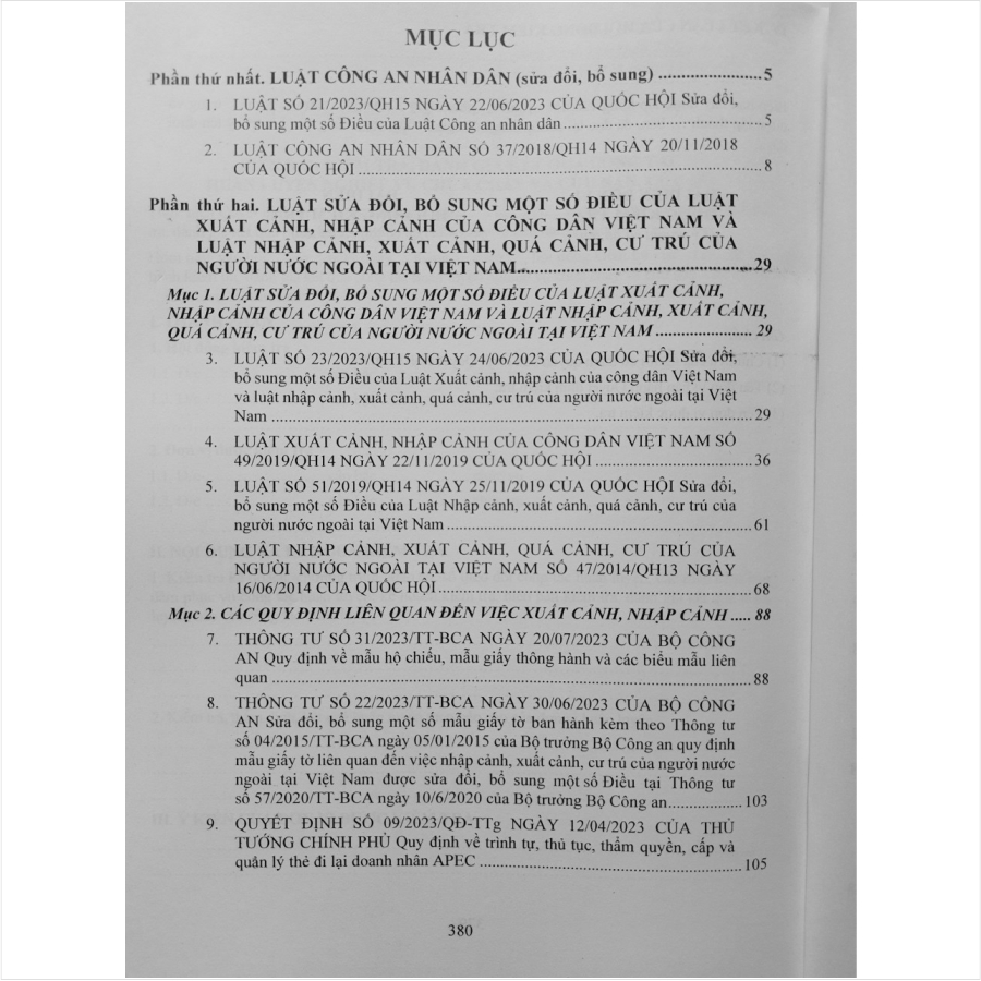 Sách Luật Công An Nhân Dân (sđ, bs 2023) - Luật sđ, bs Một Số Điều Của Luật Xuất Cảnh, Nhập Cảnh Của Công Dân Việt Nam - Luật Nhập Cảnh, Xuất Cảnh, Quá Cảnh, Cư Trú Của Người Nước Ngoài Tại Việt Nam - V2253D