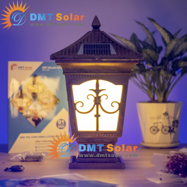 Đèn trụ cổng cổ điển năng lượng mặt trời DMT-TC01S-V1