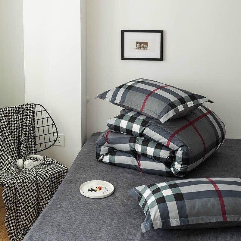 Bộ chăn ga Cotton Poly kẻ xám trắng to mẫu mới - Hàng nhập khẩu