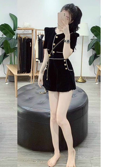 Set Đồ Bộ Nữ Thun Dẻo Co Giãn Đính Nút Xinh Xắn