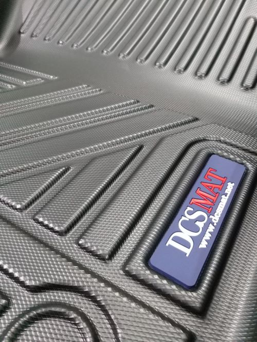 Thảm lót sàn cho xe  Toyota Cross, thương hiệu DCSMAT, chất liệu TPV cao cấp