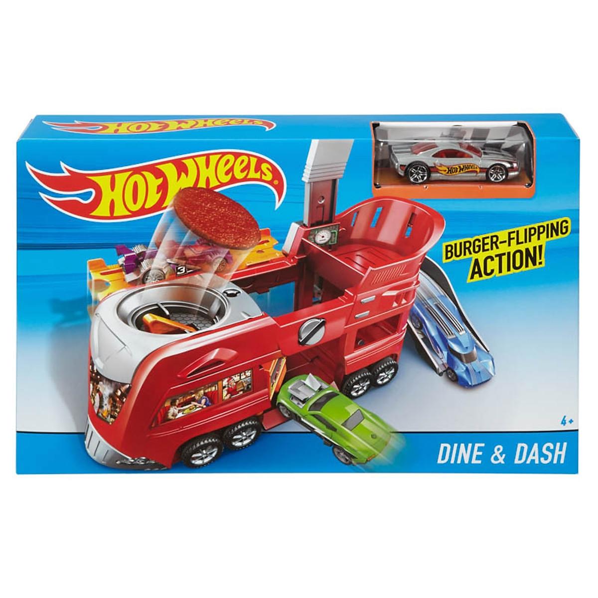 Mô Hình Bộ Hot Wheels Đại Tiệc Bánh Quy - FJN39/FJN34