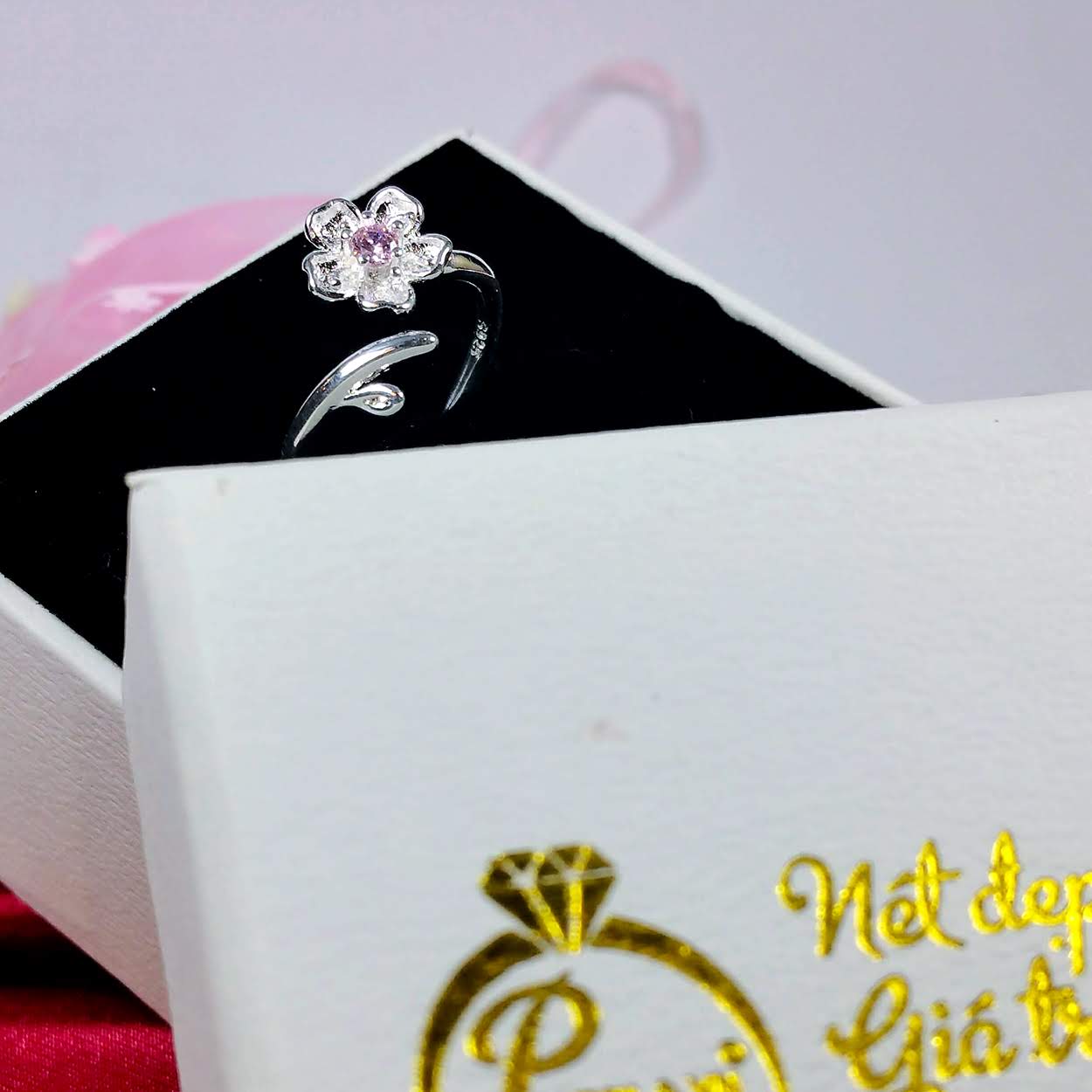 Nhẫn bạc nữ mặt hoa mai đính đá lấp lánh