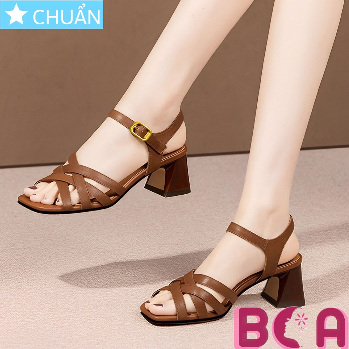 Sandal gót vuông nữ 5p RO584 ROSATA tại BCASHOP kiểu dáng cơ bản nhưng màu da bò tôn màu da chân đến lạ