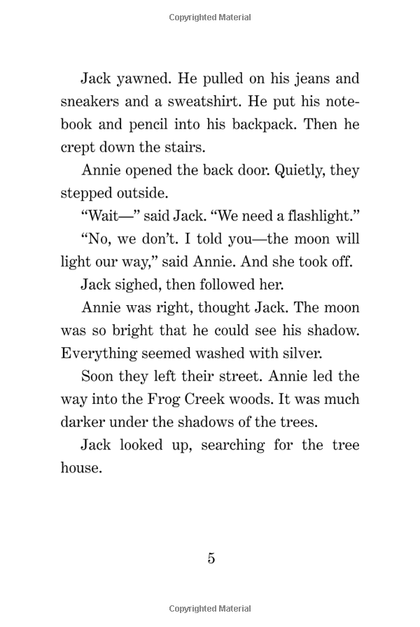 Midnight on the Moon (Magic Tree House, No. 8)