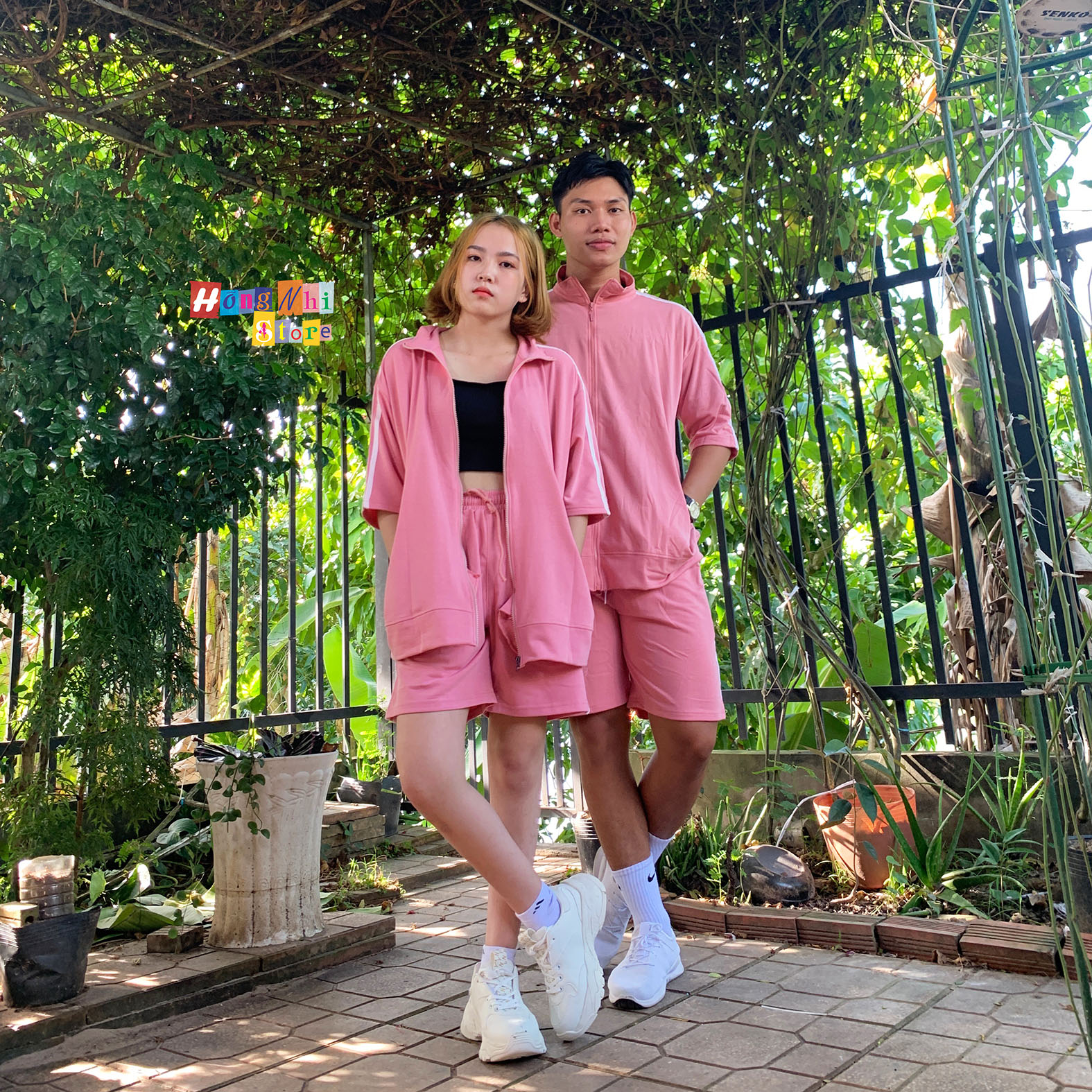 Set Bộ Thể Thao Oversize Ulzzang Unisex Áo Khoác Tay Ngắn Quần Short Màu Hồng Cao Cấp - MM