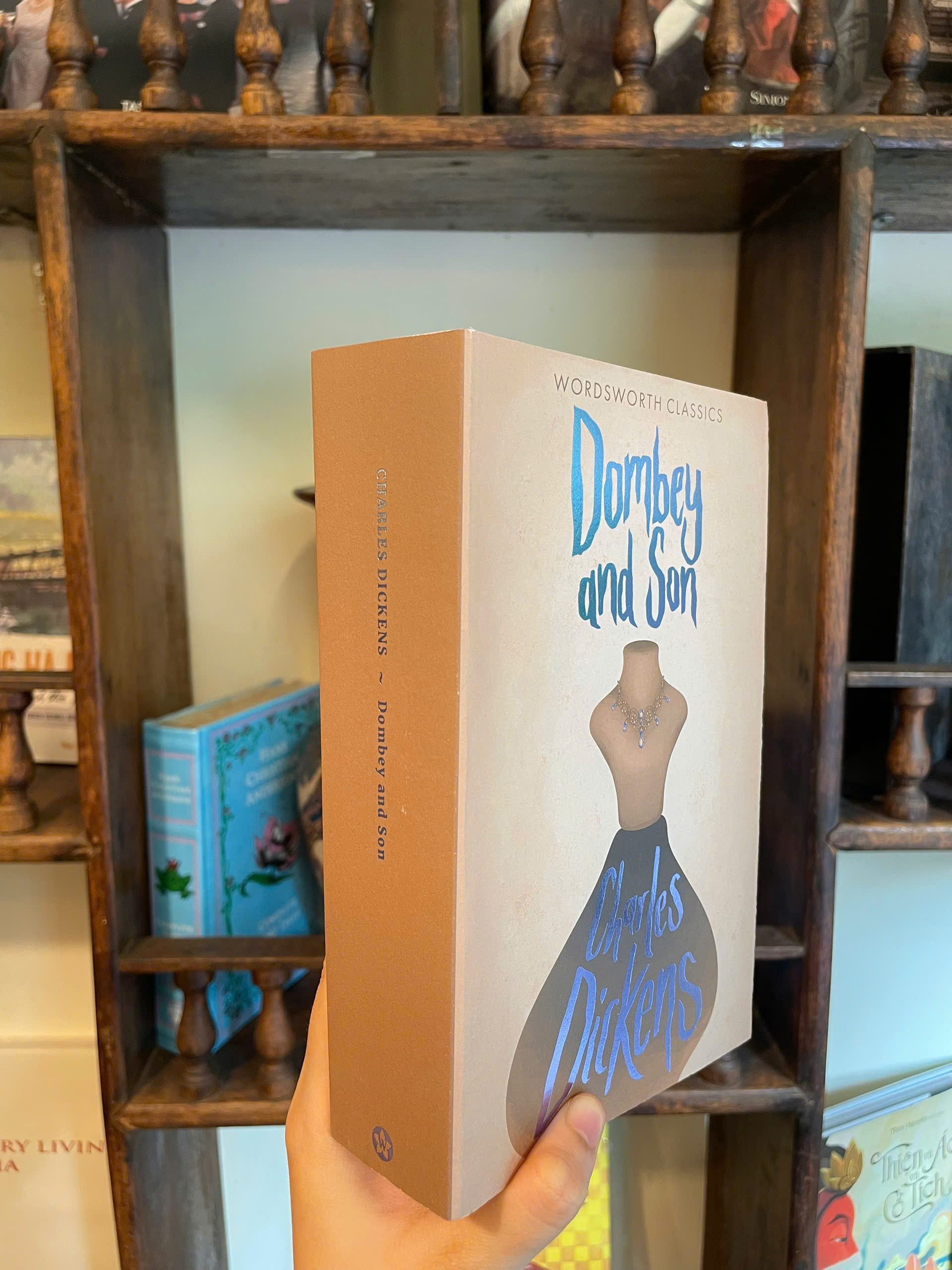 Sách - Dombey and Son by Charles Dickens - Classics/Fiction/Victorian book in English - Ngoại Văn