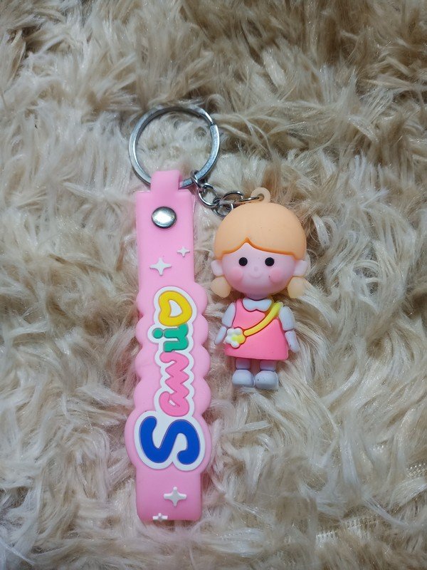 Móc Khóa Cô Gái Nhỏ Đeo Túi Xách Đáng Yêu