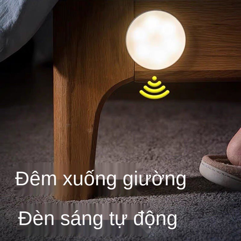 [ Tặng Sạc ] Đèn LED cảm biến thông minh, Đèn cảm biến chuyển động dáng tròn thích hợp gắn tủ quần áo,hành lang,cầu thang,phòng ngủ tự động bật khi chuyển động tự tắt khi rời khỏi khu vực cảm biến