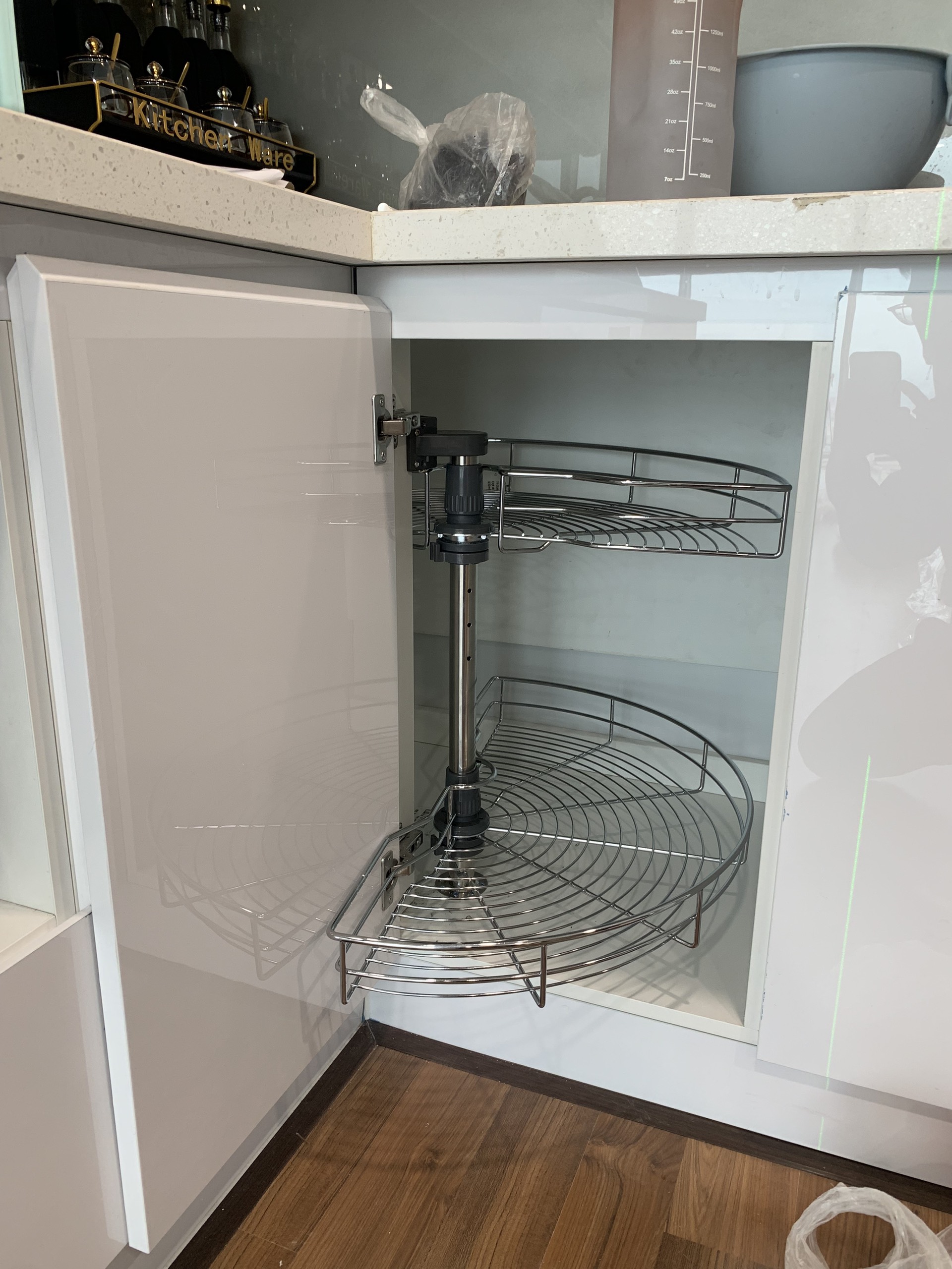 Mâm Xoay Góc Tủ, Mâm Xoay Góc 180 Tủ Bếp TAKI INOX 304 - Có Thợ Lắp Đặt