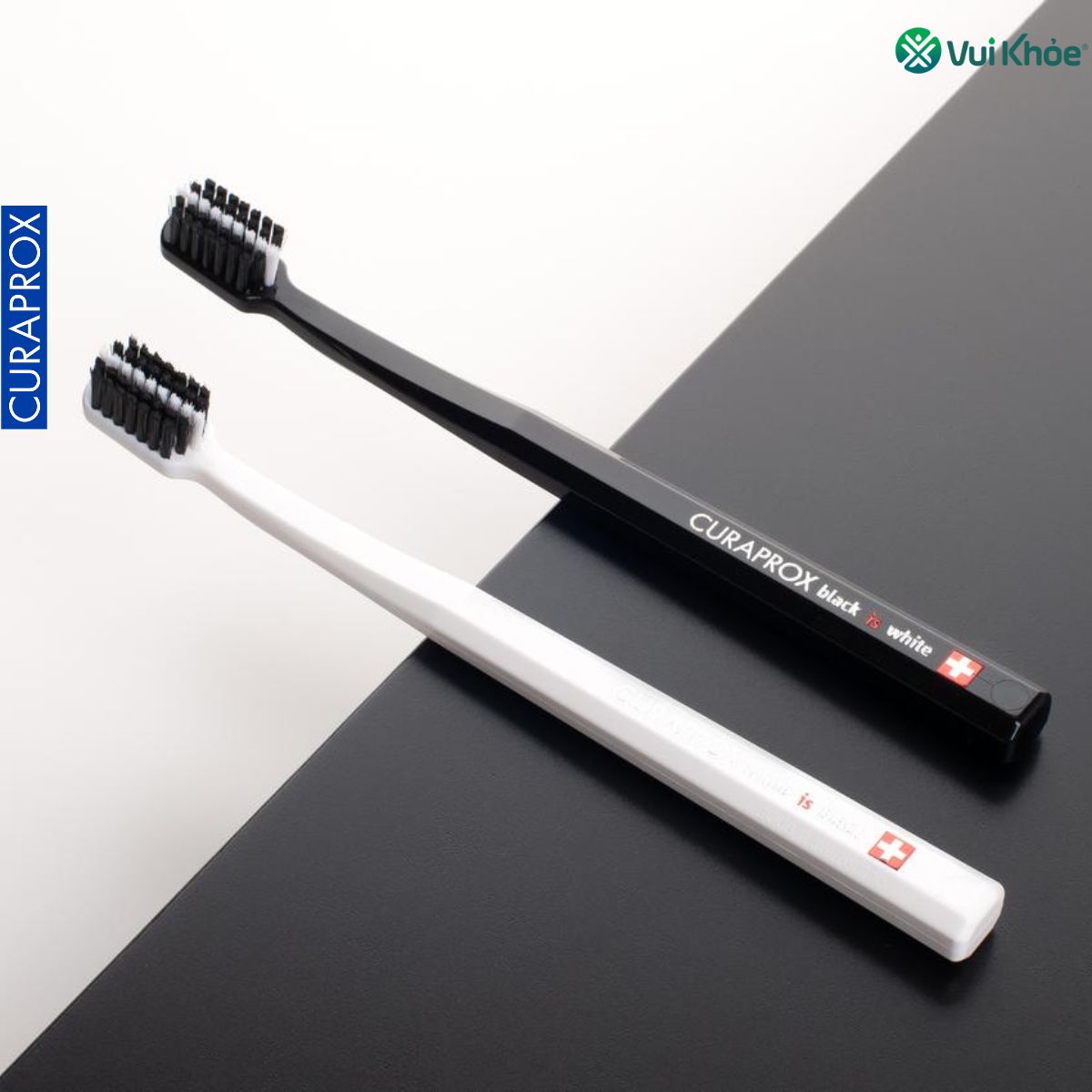 CURAPROX Black is White - Bộ 2 Cây Bàn Chải Trắng Răng | Hộp 2 cây | Mã SP 73327508