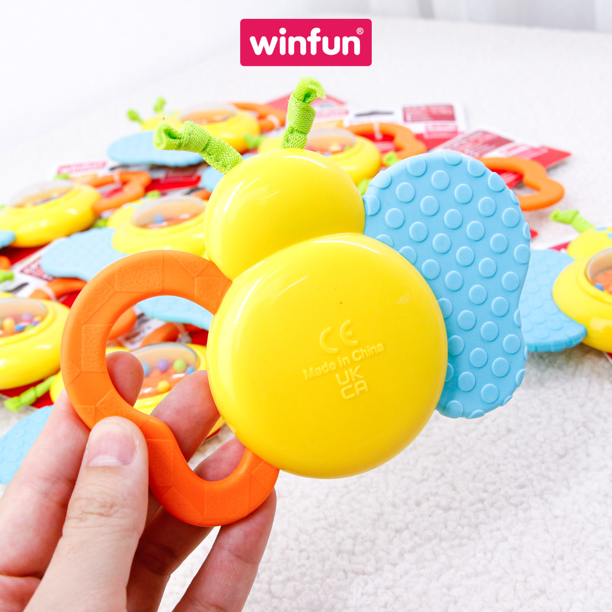 Xúc xắc cầm tay hình con bướm Winfun WF0183