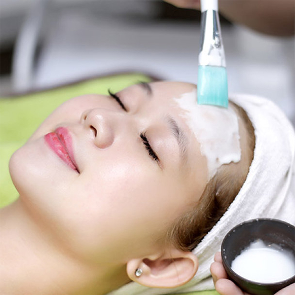 Voucher 14 Bước Trắng Sáng Da, Sạch Mụn, Mịn Màng Điều Trị Mụn Cao Cấp Tại Ellis Spa