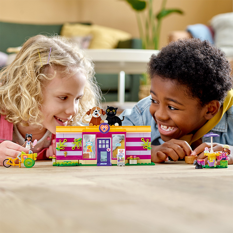 Đồ Chơi LEGO FRIENDS Tiệm Cà Phê Thú Cưng Dễ Thương 41699