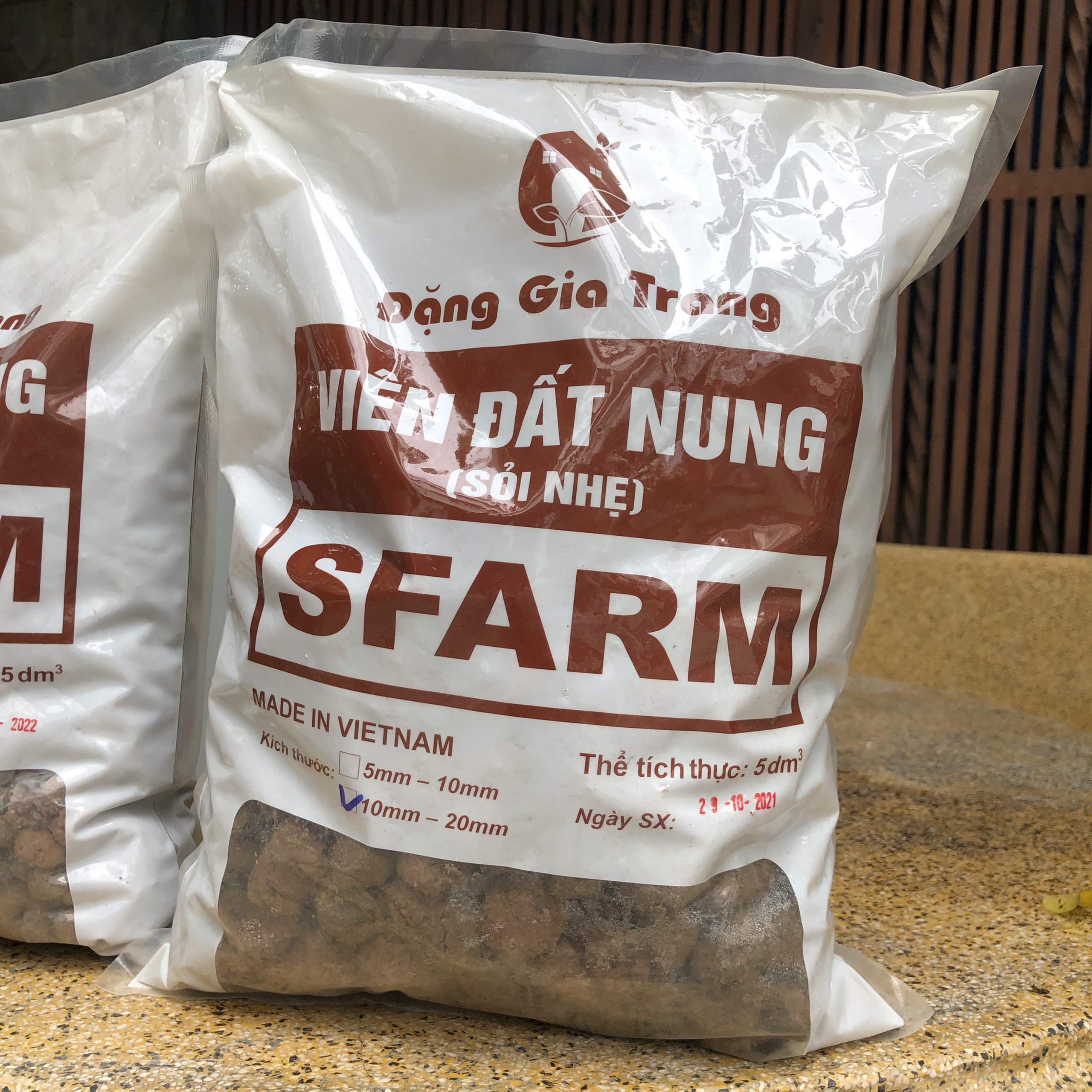 VIÊN ĐẤT NUNG ( SỎI NHẸ ) SFARM