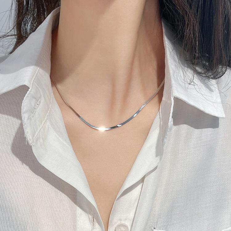 Vòng cổ choker dáng trơn bản to mạ vàng chạm xương quai xanh sang trọng cá tính - DB2632- Bảo ngọc Jewelry