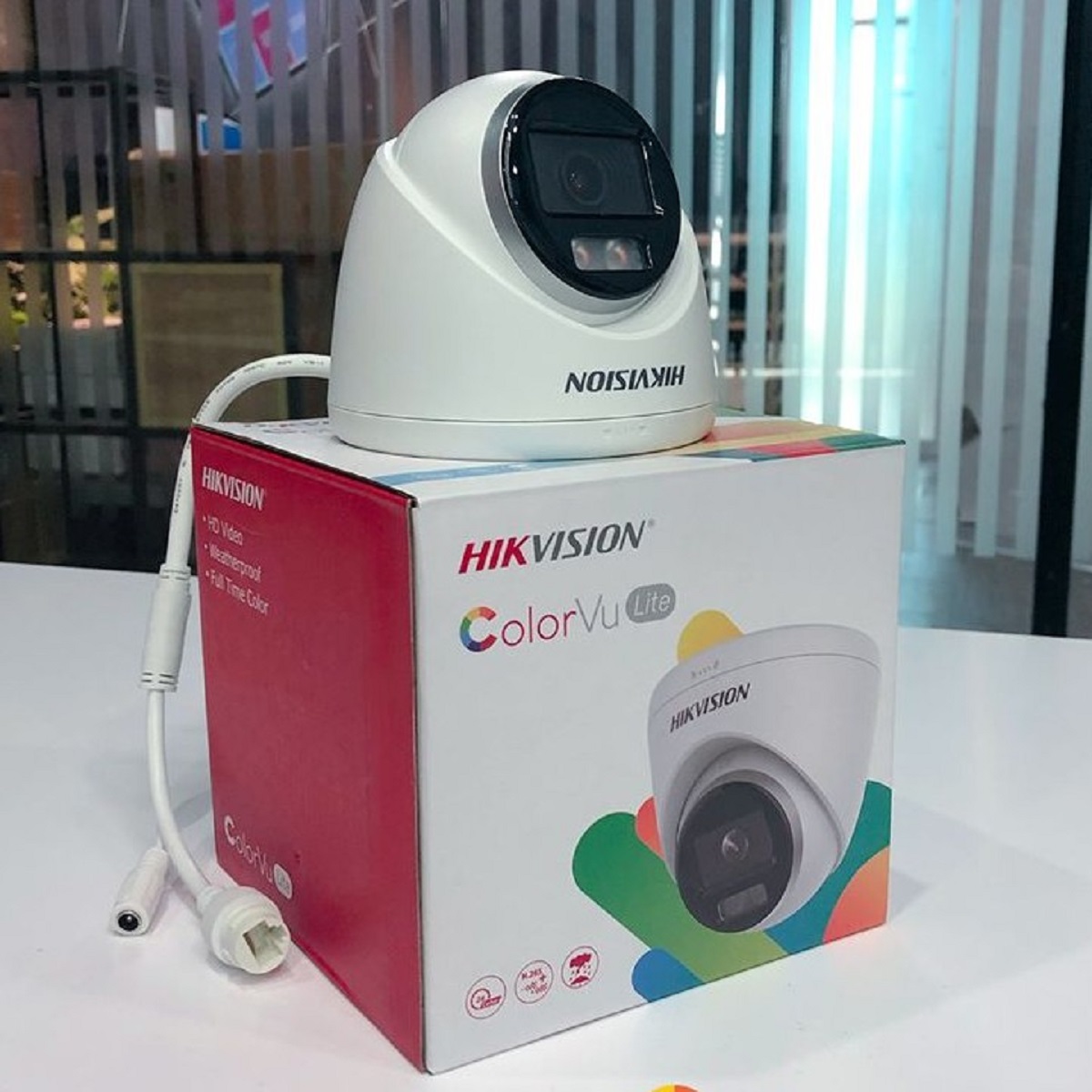 Camera IP Dome COLORVU 4.0 MP DS-2CD1347G0-LUF(C)-HÀNG CHÍNH HÃNG