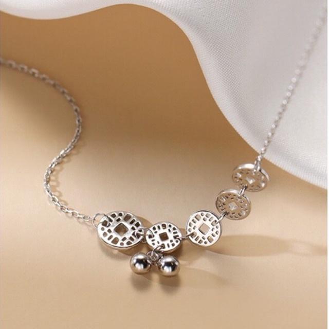 Lắc chân bạc charm tròn
