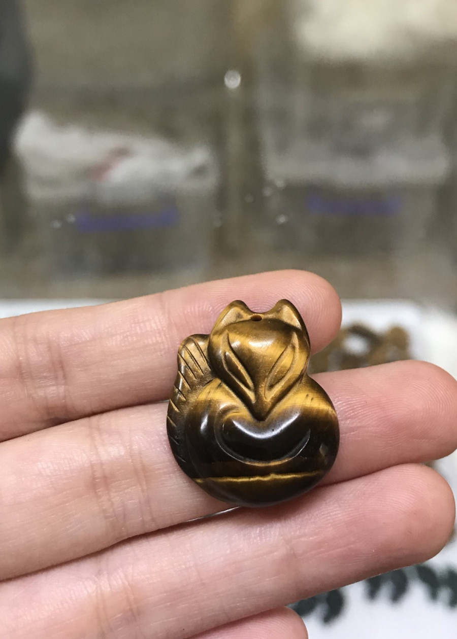 Mặt dây Hồ Ly mắt hổ nâu