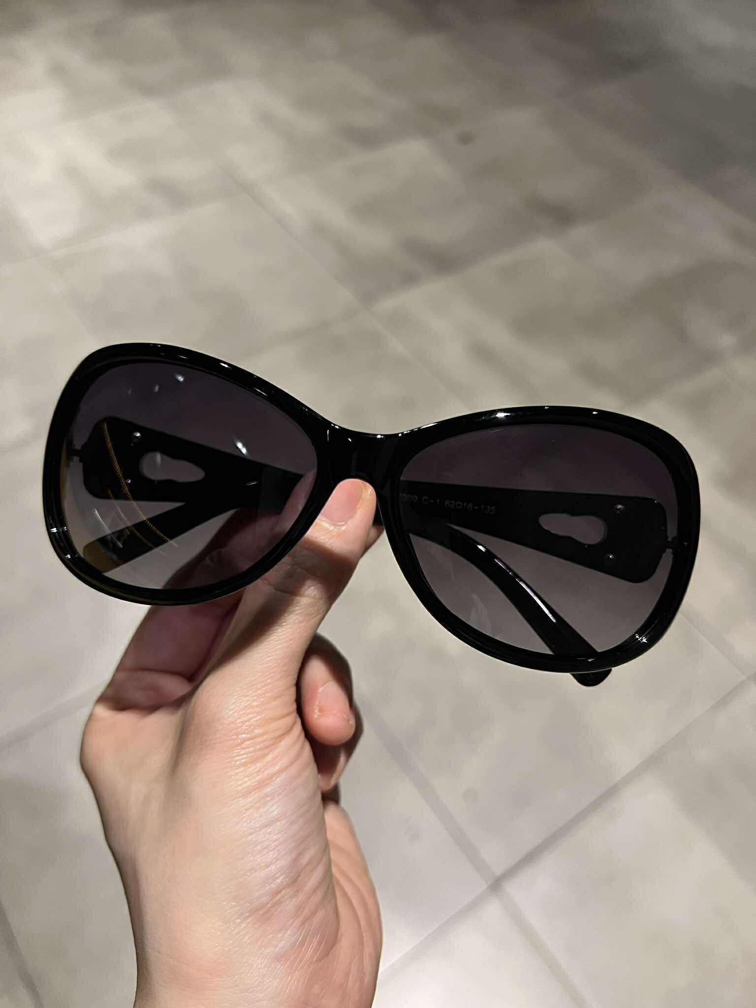Kính râm sành điệu cao cấp cho nữ + Tặng phụ kiện kèm theo