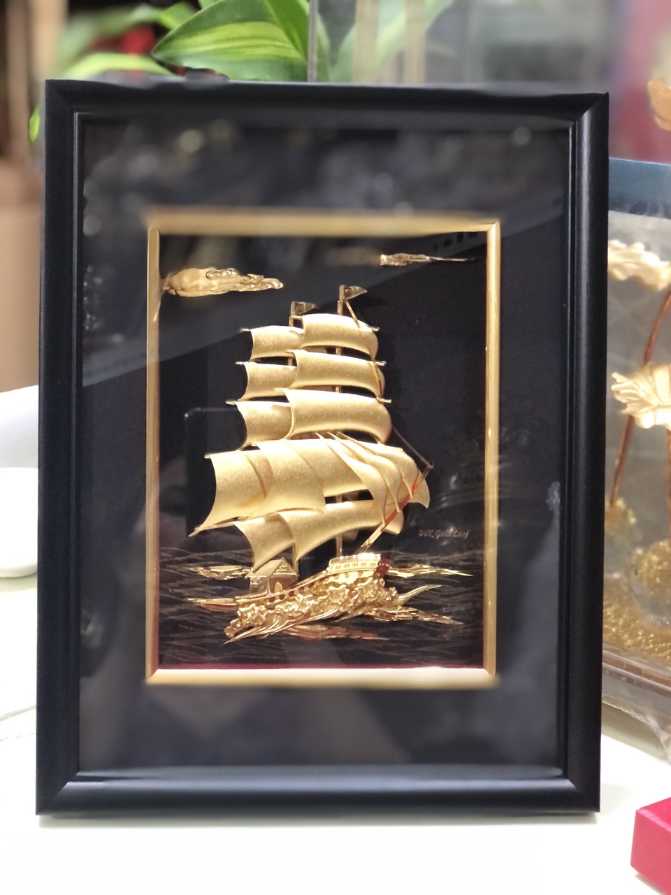 Tranh thuyền buồm mạ vàng 24k, quà tặng tết 2021