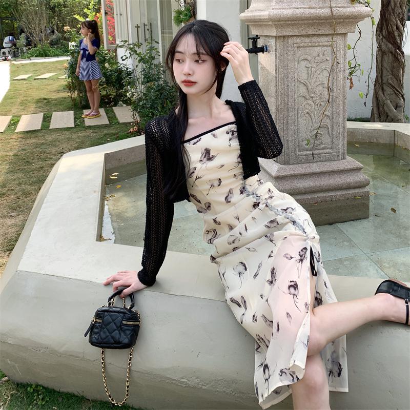 Áo khoác len LƯỚI Montoghi CÀI NÚT TIM tay dài dáng lửng Quảng Châu xinh xắn