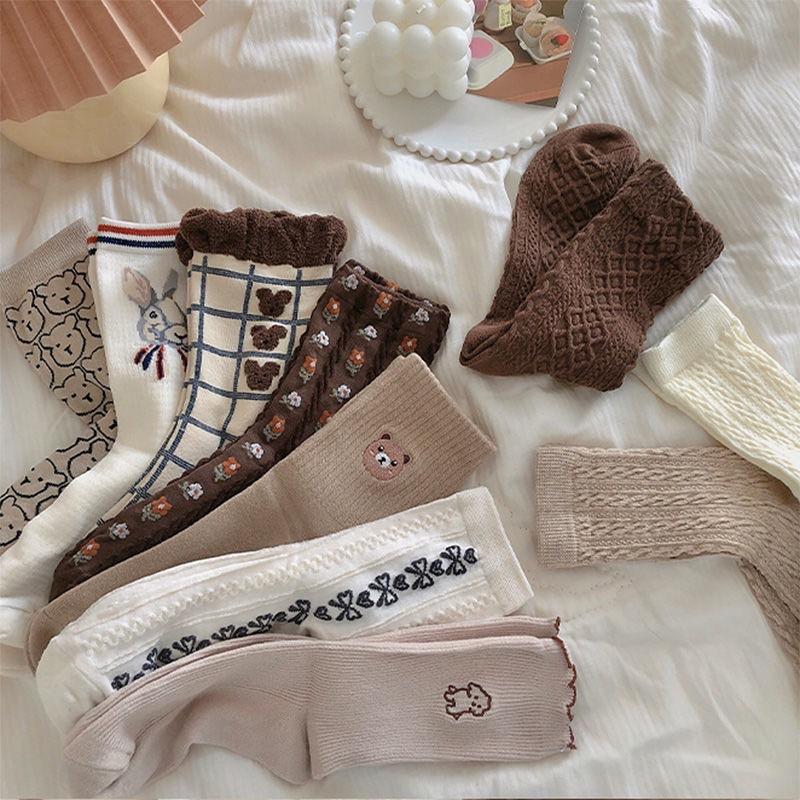 Tất nữ cổ cao, hoạ tiết vintage siêu đáng yêu nữ tính.