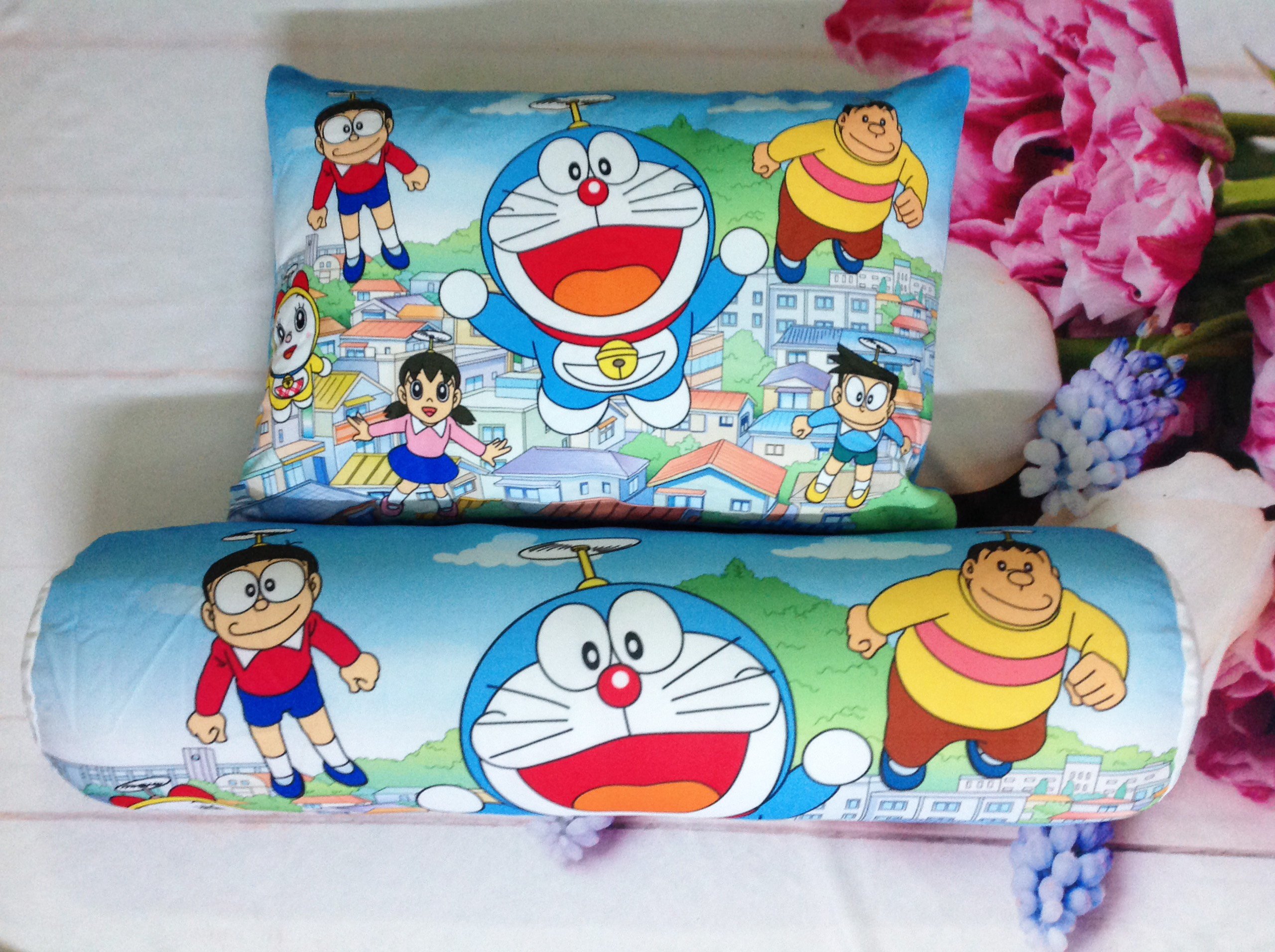 Set vỏ gối nằm và vỏ gối ôm mẫu Doraemon