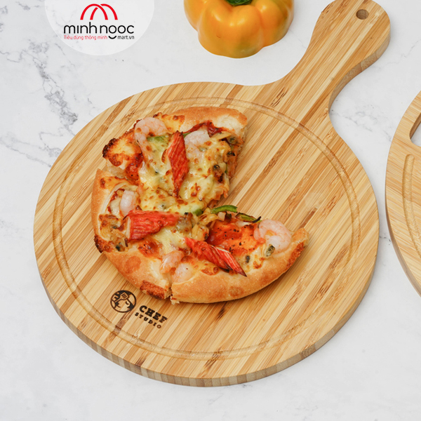 Thớt tre Chef Studio hình tròn có tay cầm 36x25x1.5cm, MSP-CB42. Cắt, thái rau củ, dùng decor, bày trí.