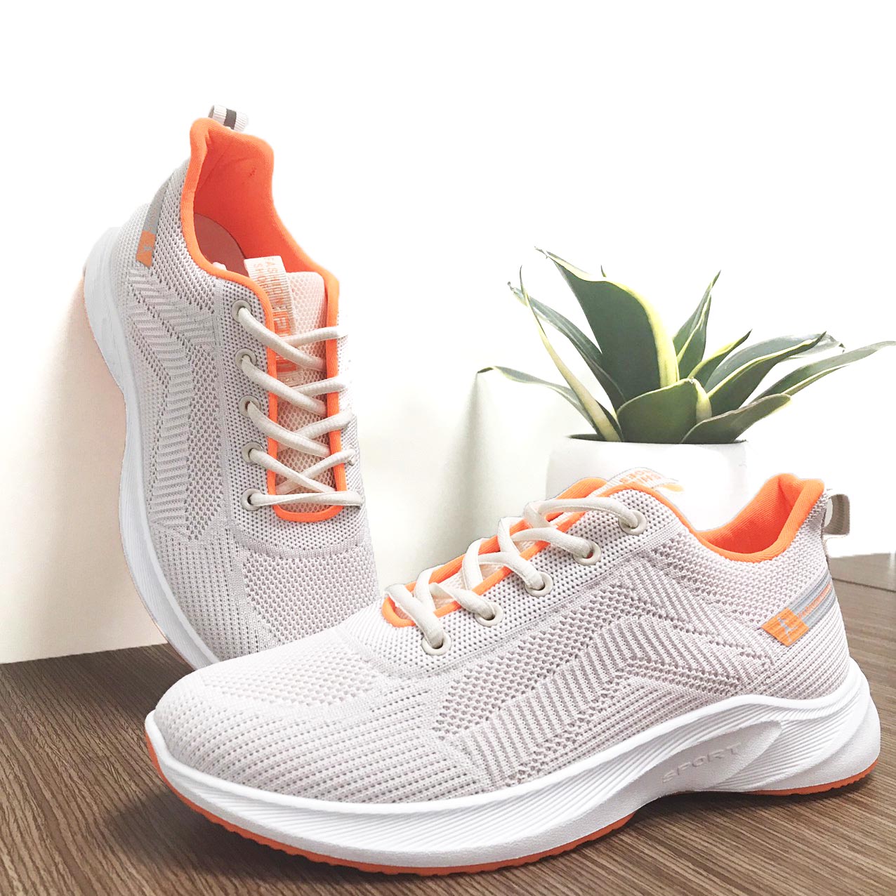 Giày chạy thể thao sneaker nữ Hot Trend 2021 (màu đen, kem, xám hồng) cao cấp