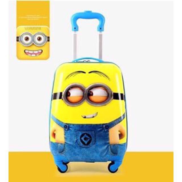 Vali Nhựa Kéo Minions Cho Bé Yêu Iyuyu