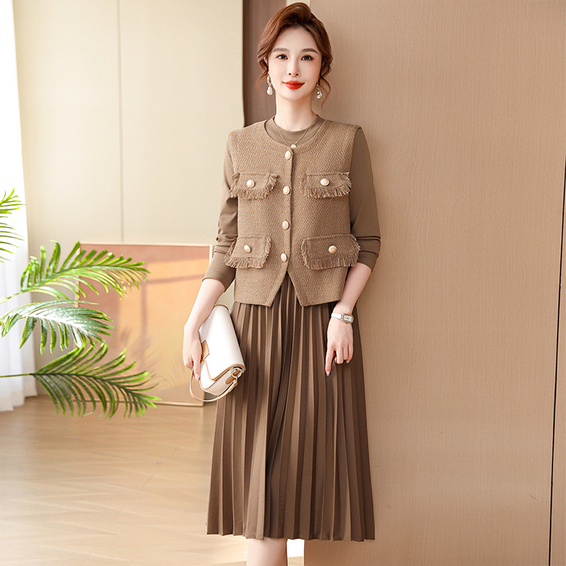 Đầm Xòe Xếp Ly Phối Áo Khoác Không Tay Sang Trọng VH33 - Hàng Quảng Châu Cao Cấp