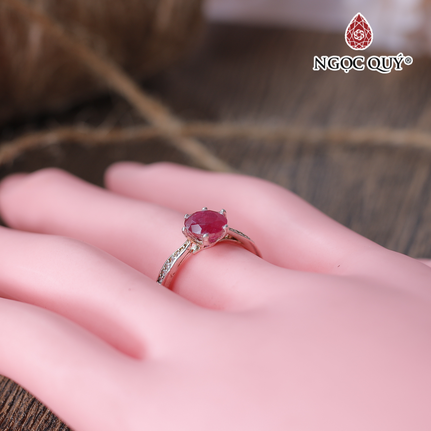 Nhẫn bạc nữ ruby hồng ngọc đường kính 16 mm mệnh hỏa ,thổ - Ngọc Quý Gemstones