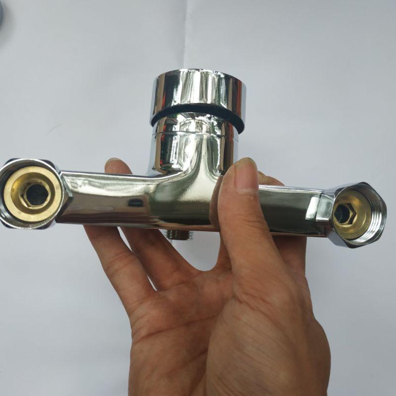 Củ sen tắm nóng lạnh kèm tay sen inox bóng kiểu tròn