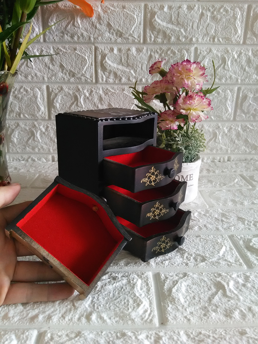Hộp trang sức gỗ gụ đen khảm xà cừ 4 ngăn - TS4DE