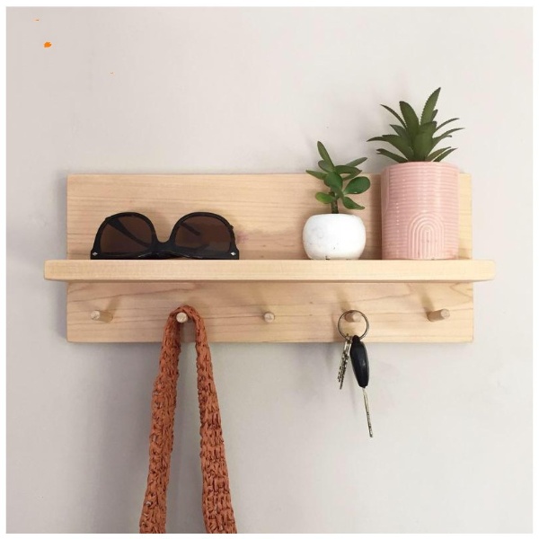 Kệ gỗ treo tường gỗ thông tự nhiên treo quần áo kích thước 60x15x10 cm