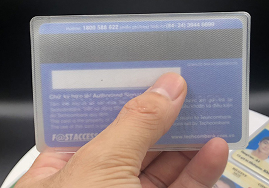 Combo 5 Túi Ví Đựng Bảo Vệ Chống Xước Thẻ ATM, Card Visit, CMND, Driver License Bằng Lái Xe Trong Suốt Hiệu Hier