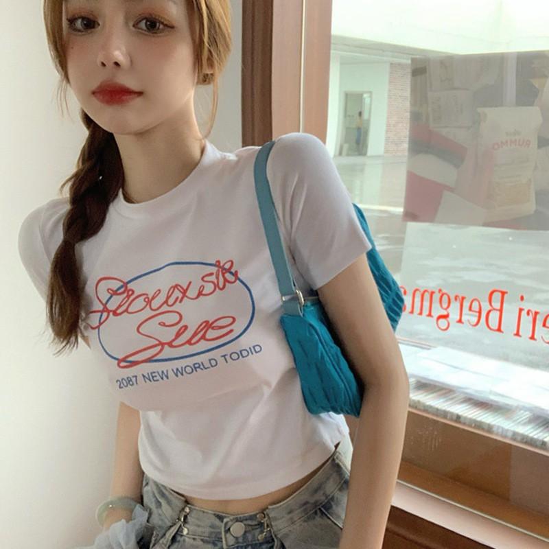 Áo Thun Nữ Ngắn Tay Cổ Tròn In Chữ