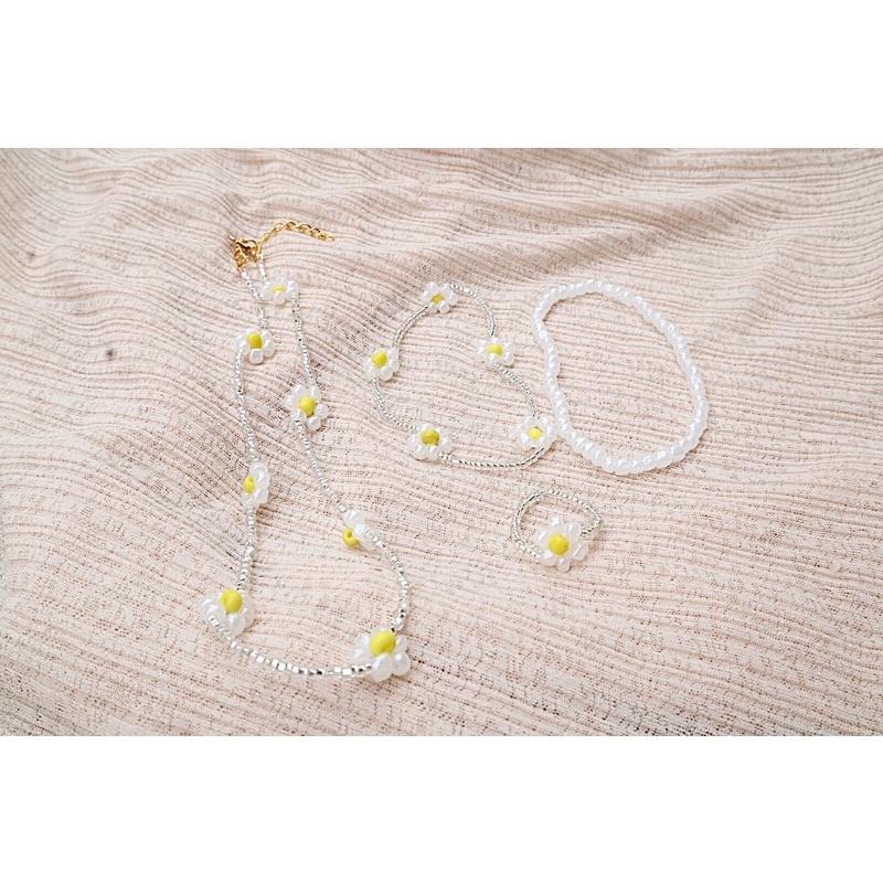 N43 Vòng tay, dây chuyền , Nhẫn handmade hoa cúc trắng gạo Daisy phong cách Hàn Quốc xinh xắn