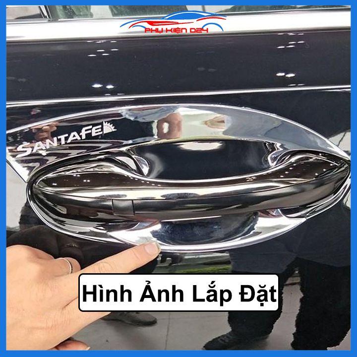 Ốp tay hõm Santafe 2019-2022 vân carbon/mạ crom chống trầy bảo vệ cửa xe ô tô