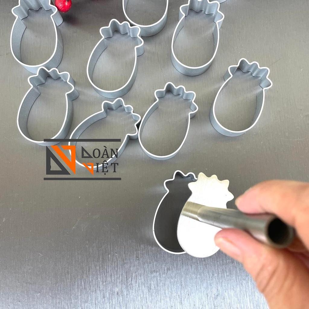 BỘ 10 khuôn BÁNH DỨA ĐÀI LOAN + DỤNG CỤ NHẤN - bánh cookies dứa , bánh trái thơm - Khuôn dày, đẹp, sắc nét
