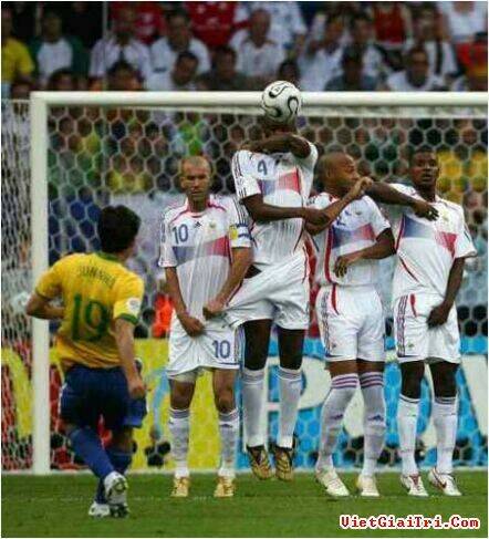 hình ảnh hài hước new chapter 2 13