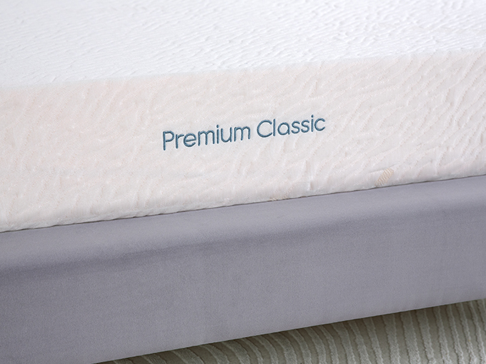 Đệm cao su Premium Classic 180x200x15cm